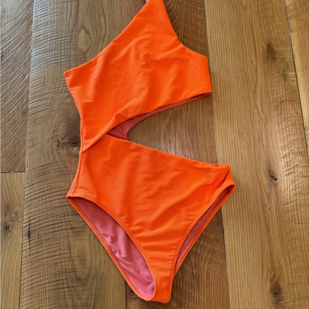 BEACH RIOT Celine Cut Out One Piece